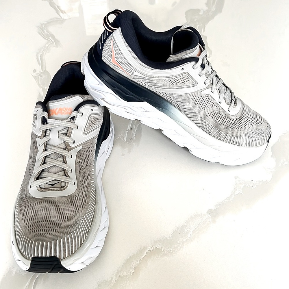 Hoka One One Bondi 7 Lunar Rock Iris
Running Sneakers Womens Sz 10 1110519